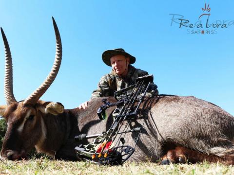 Hunting Review - Richard Lowe - June 2018